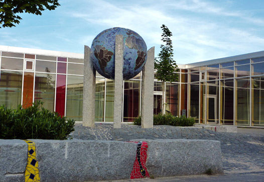 Eingangsbereich Grundschule am Mühlanger